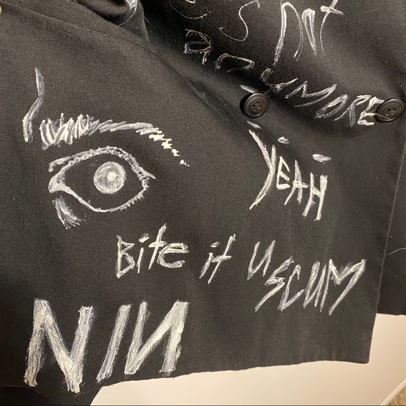 Custom Blazer - Picture 4 of 5